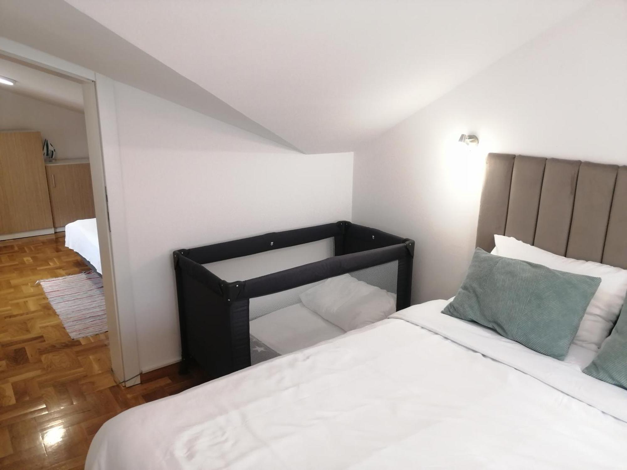Apartman Mia Centar Kruševac Eksteriør billede